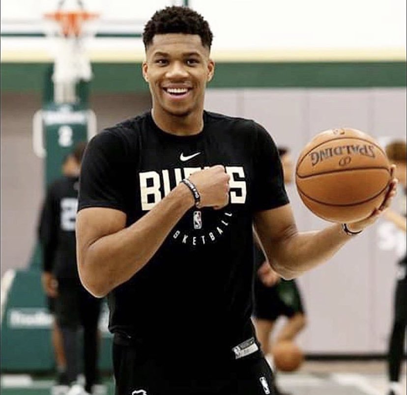 凌晨四五点 凌晨四五点